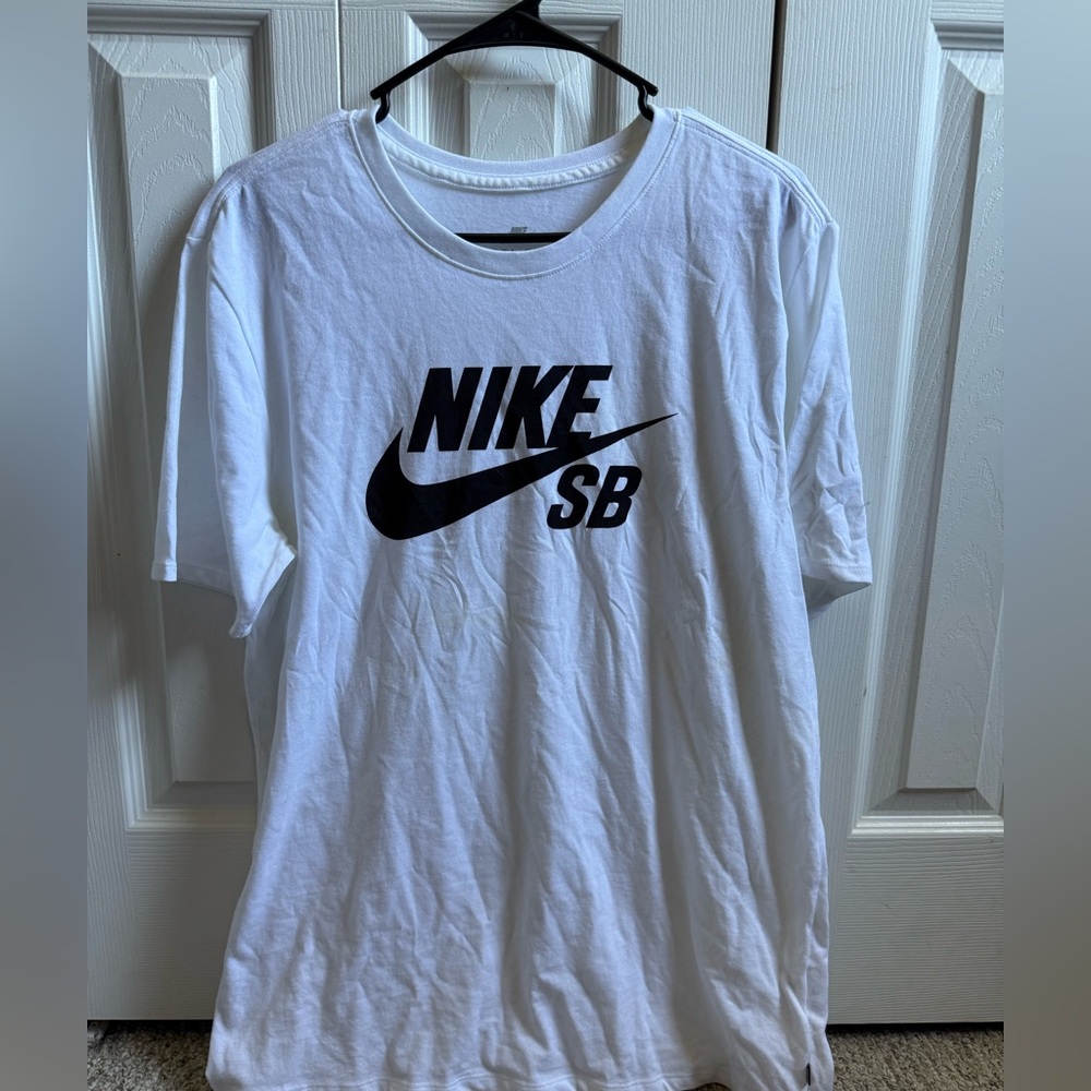 Nike SB Dri-FIT White Tee